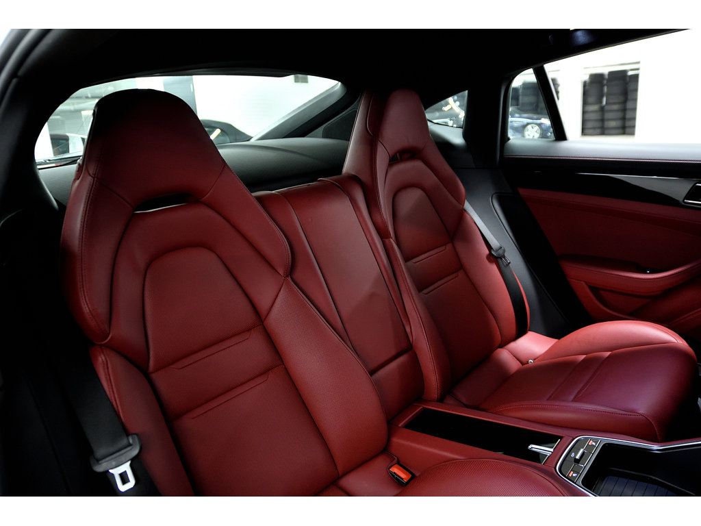 Porsche Panamera E-Hybrid / Sport Design / Premium Package plus / 2019 à Laval, Québec - 20 - w1024h768px