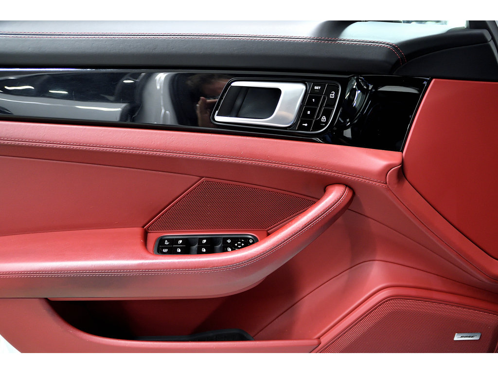 Porsche Panamera E-Hybrid / Sport Design / Premium Package plus / 2019 à Laval, Québec - 23 - w1024h768px