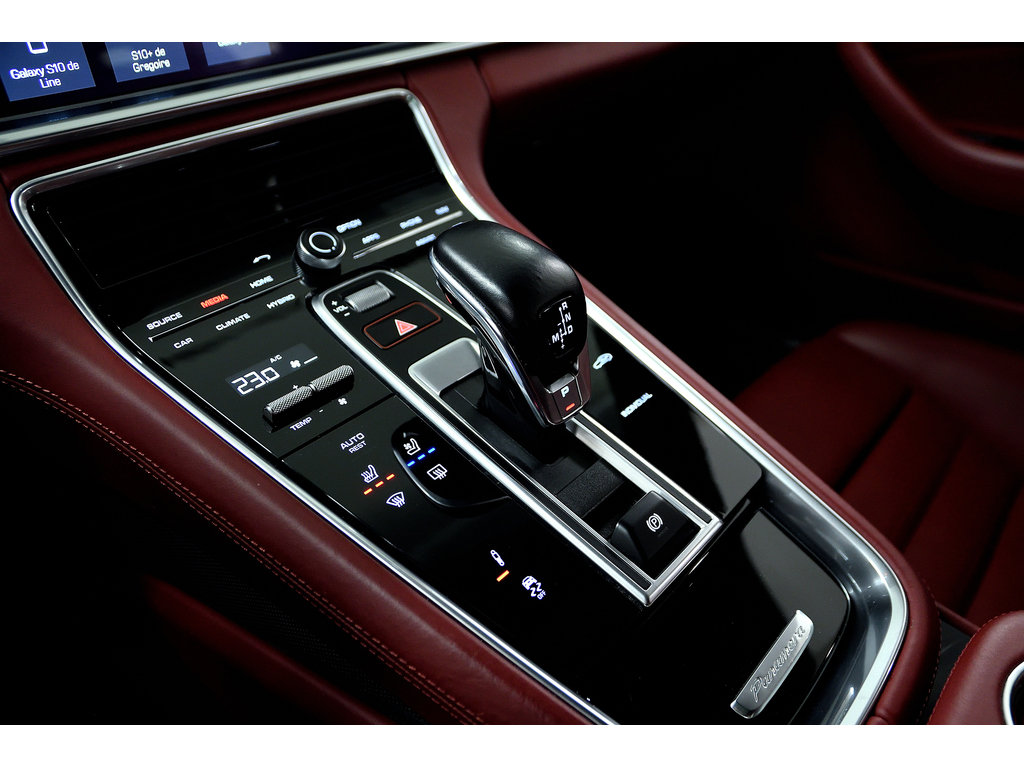 Porsche Panamera E-Hybrid / Sport Design / Premium Package plus / 2019 à Laval, Québec - 14 - w1024h768px