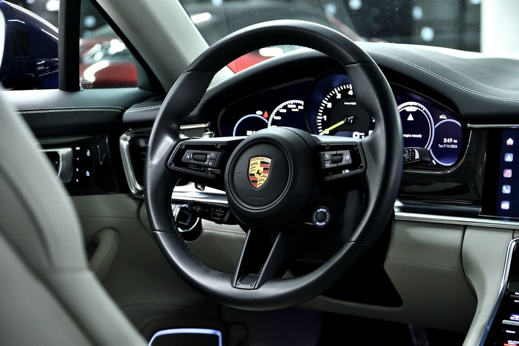 Porsche Panamera 4 E-HYBRID 2022 à Laval, Québec - 39 - w1024h768px