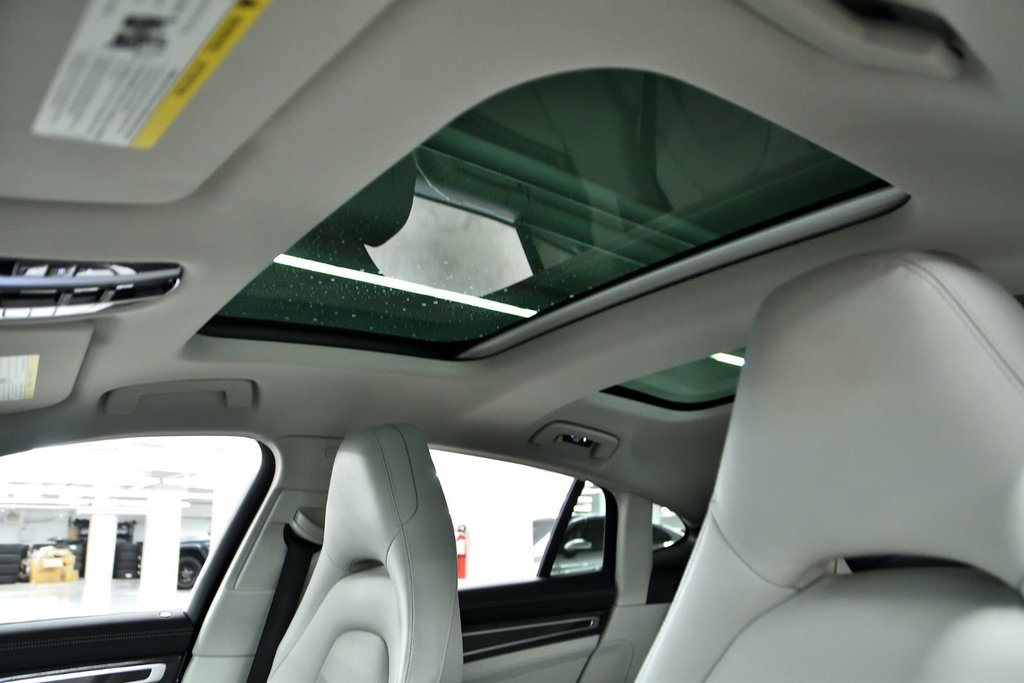 Porsche Panamera 4 E-HYBRID 2022 à Laval, Québec - 28 - w1024h768px