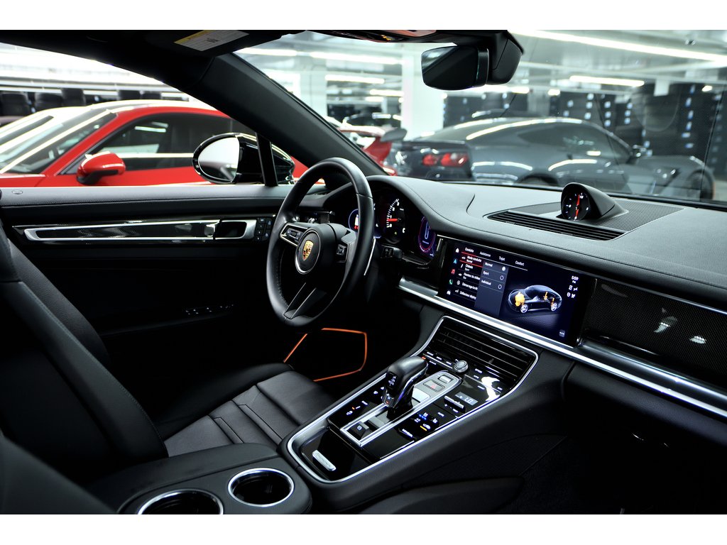 2023 Porsche Panamera AWD / Premium Package / Air Suspension / Rear Axle in Laval, Quebec - 30 - w1024h768px