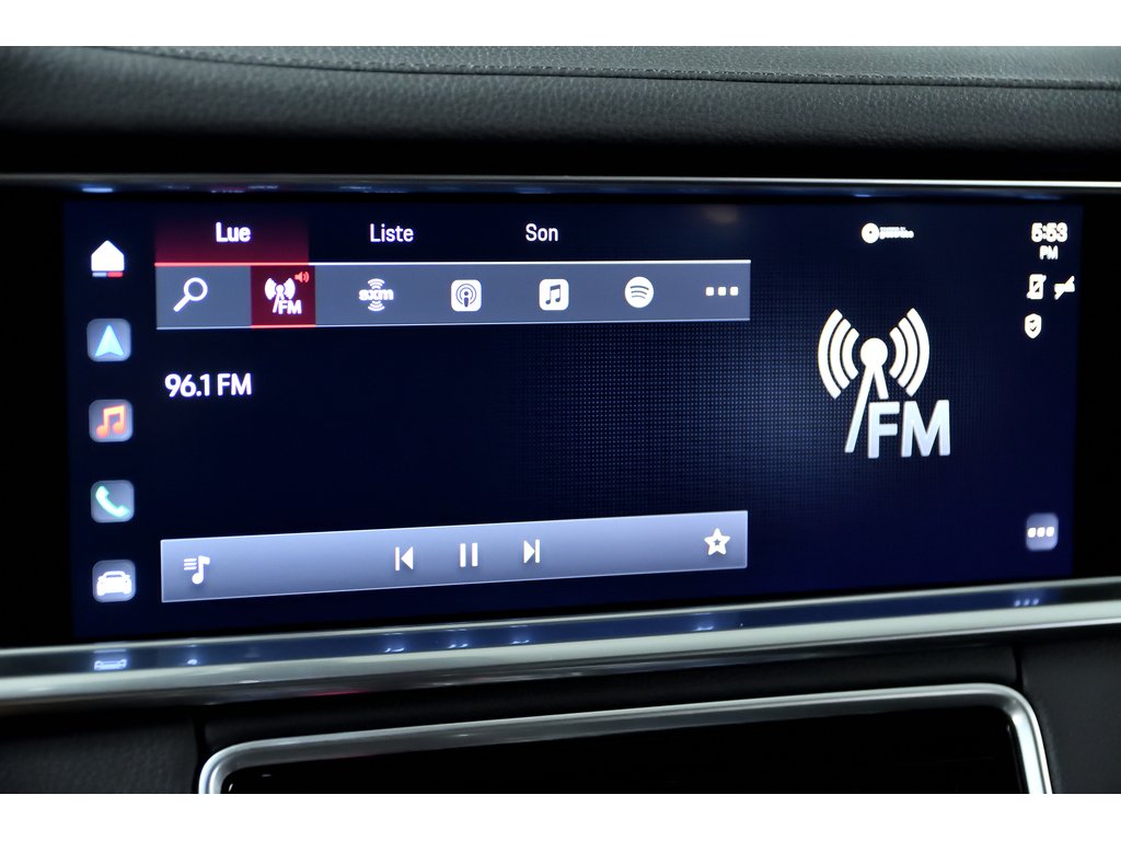 2023 Porsche Panamera AWD / Premium Package / Air Suspension / Rear Axle in Laval, Quebec - 22 - w1024h768px