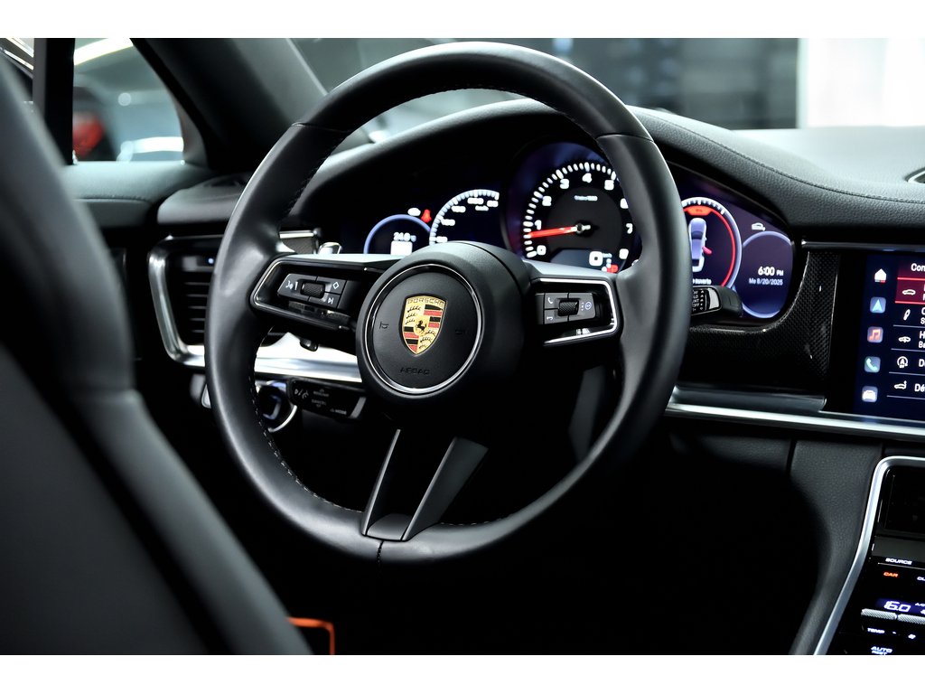 2023 Porsche Panamera AWD / Premium Package / Air Suspension / Rear Axle in Laval, Quebec - 40 - w1024h768px