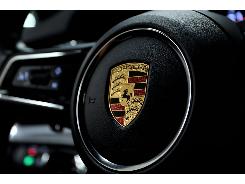 2023 Porsche Panamera AWD / Premium Package / Air Suspension / Rear Axle in Laval, Quebec - 17 - w1024h768px