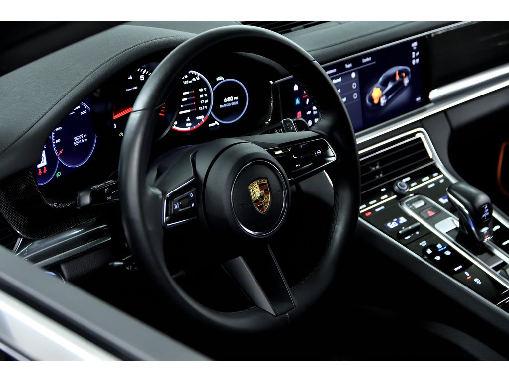 2023 Porsche Panamera AWD / Premium Package / Air Suspension / Rear Axle in Laval, Quebec - 42 - w1024h768px