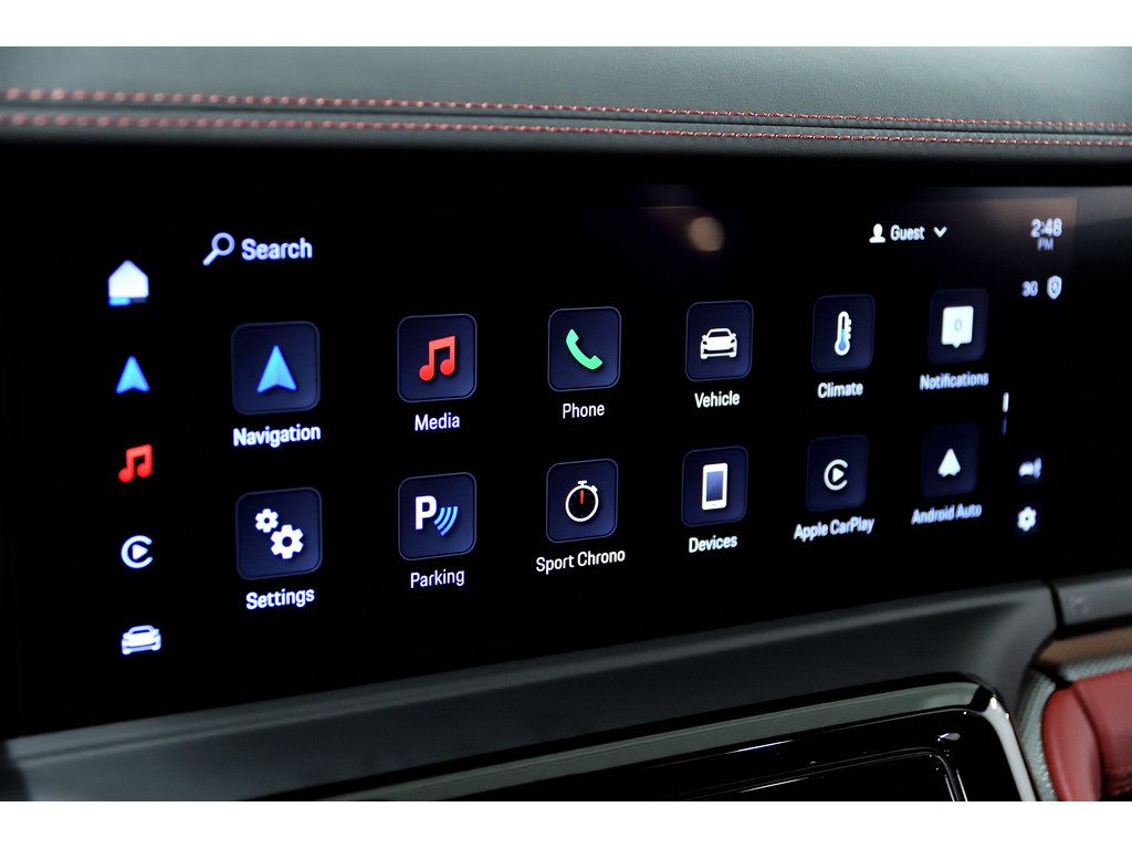 2024 Porsche Panamera 4 AWD / Premium Package / ACC / BOSE in Laval, Quebec - 24 - w1024h768px