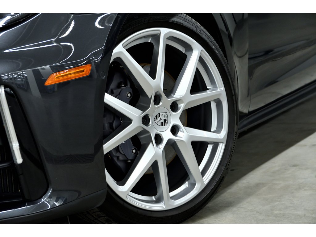 2024 Porsche Panamera 4 AWD / Premium Package / ACC / BOSE in Laval, Quebec - 8 - w1024h768px