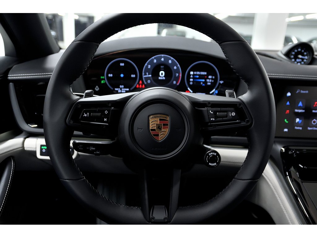 Porsche Panamera 4 AWD / 18 Ways seats / BOSE 2024 à Laval, Québec - 21 - w1024h768px