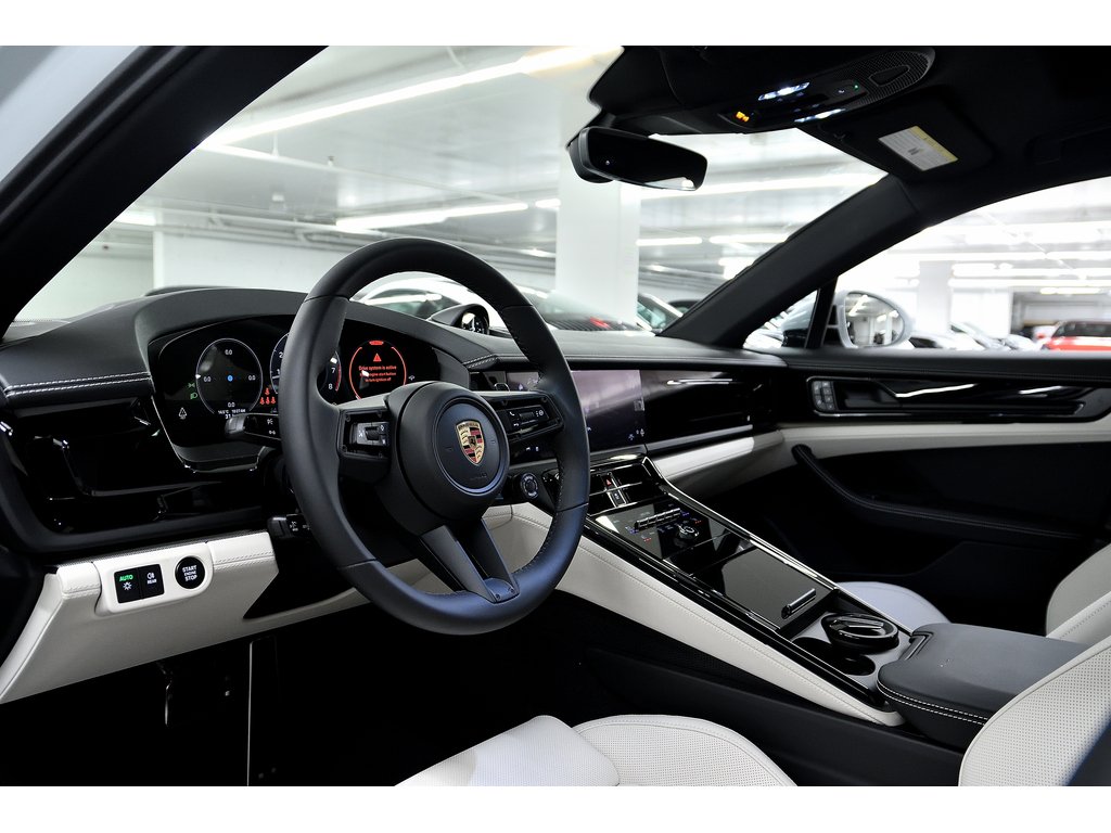 Porsche Panamera 4 AWD / 18 Ways seats / BOSE 2024 à Laval, Québec - 14 - w1024h768px