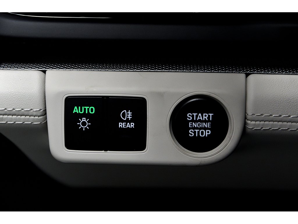 Porsche Panamera 4 AWD / 18 Ways seats / BOSE 2024 à Laval, Québec - 30 - w1024h768px