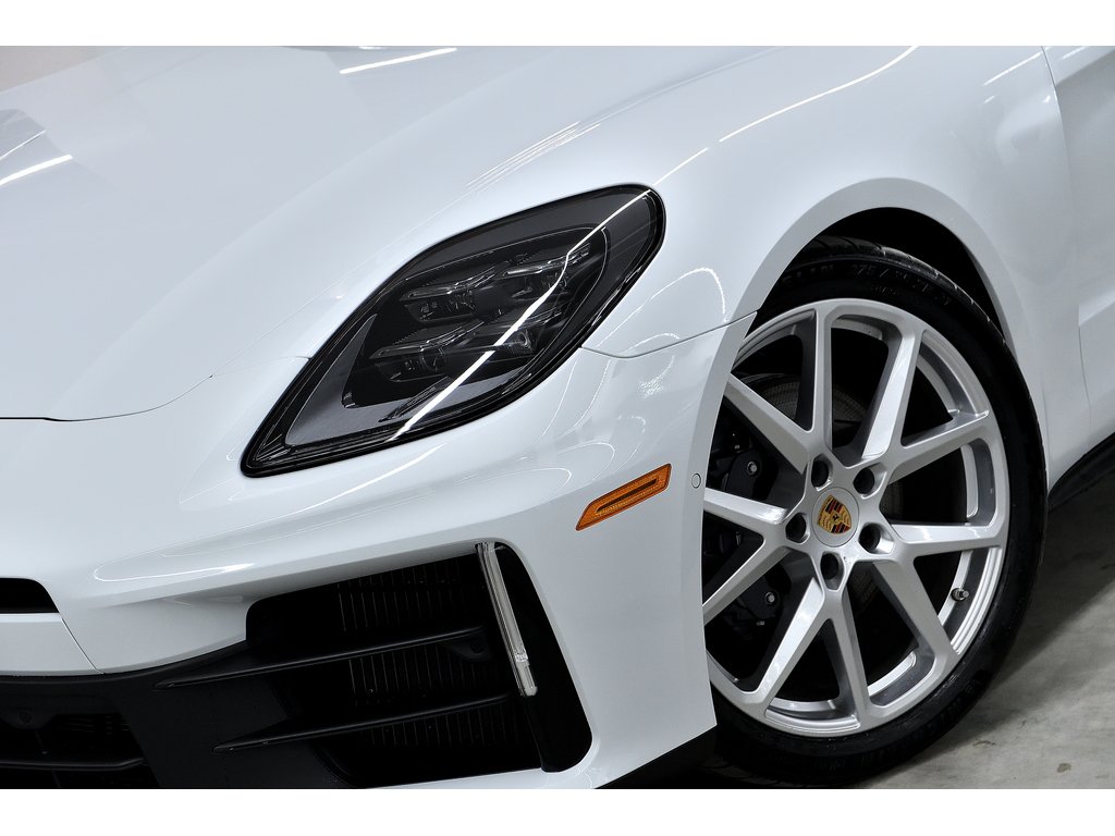 Porsche Panamera 4 AWD / 18 Ways seats / BOSE 2024 à Laval, Québec - 8 - w1024h768px