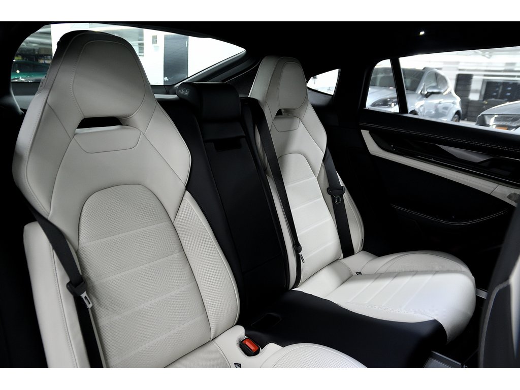 Porsche Panamera 4 AWD / 18 Ways seats / BOSE 2024 à Laval, Québec - 43 - w1024h768px