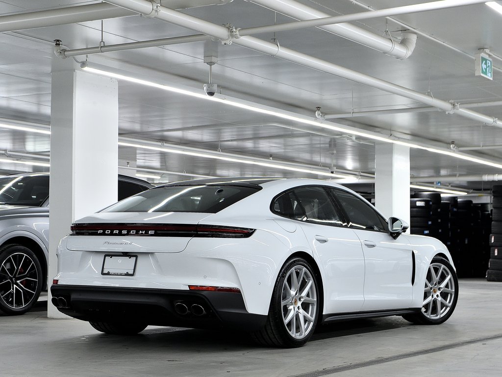 Porsche Panamera 4 AWD / 18 Ways seats / BOSE 2024 à Laval, Québec - 3 - w1024h768px