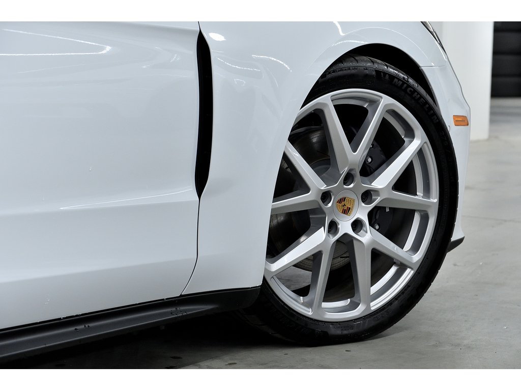 Porsche Panamera 4 AWD / 18 Ways seats / BOSE 2024 à Laval, Québec - 11 - w1024h768px