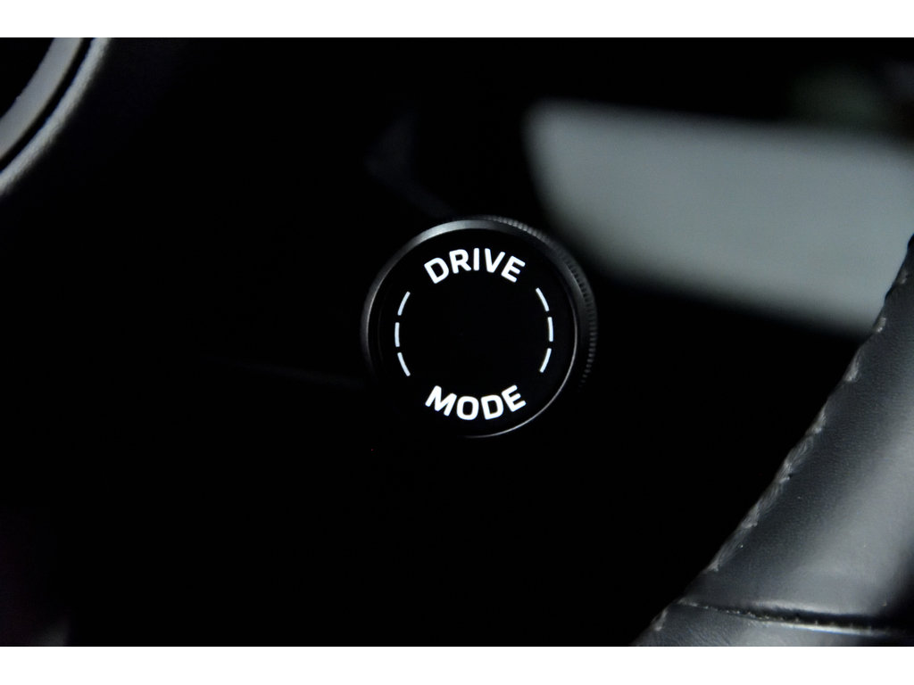 Porsche Taycan 4S Sedan / Premium Package / BOSE / Sport Chrono 2020 à Laval, Québec - 19 - w1024h768px