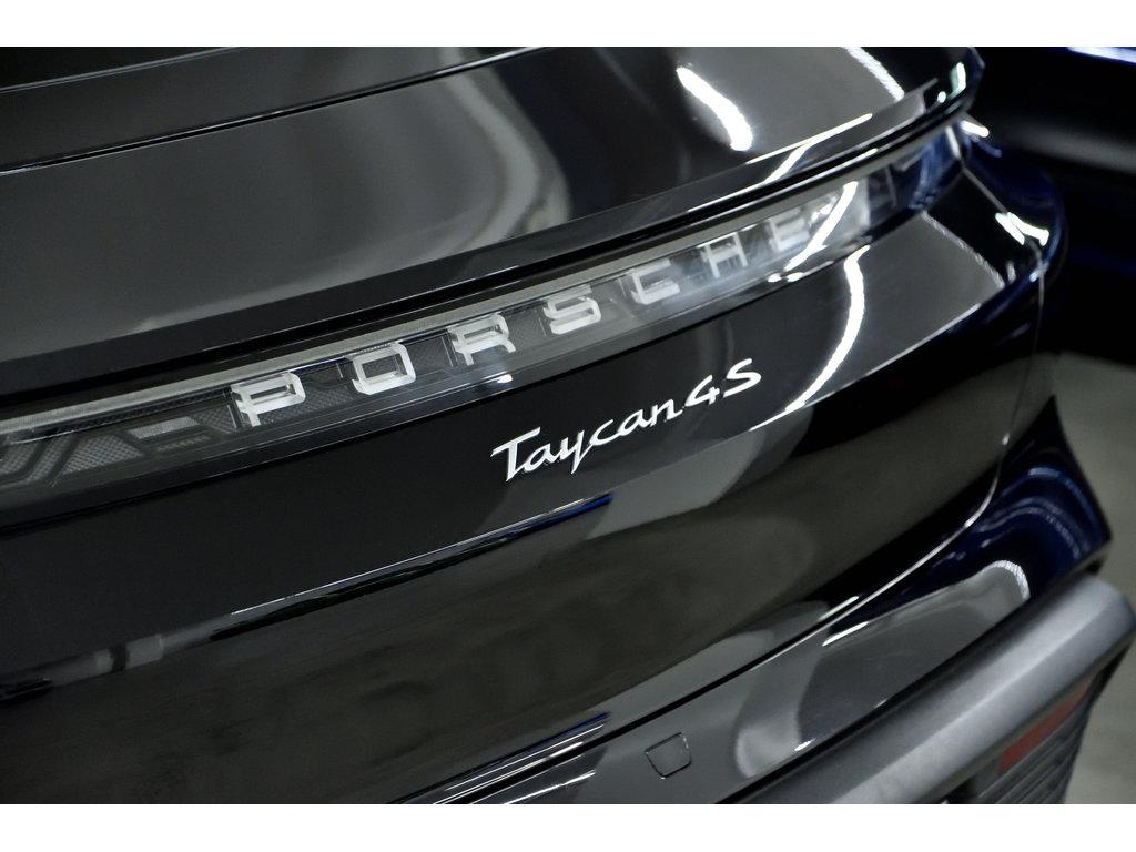 Porsche Taycan 4S Sedan / Premium Package / BOSE / Sport Chrono 2020 à Laval, Québec - 45 - w1024h768px