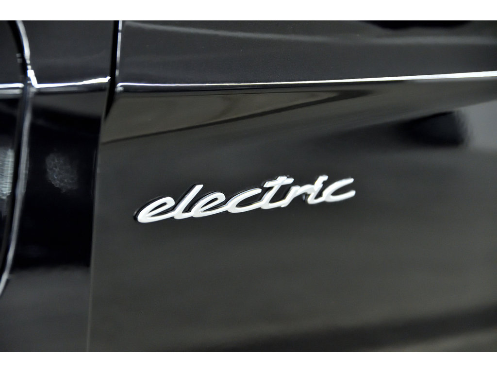 Porsche Taycan 4S Sedan / Premium Package / BOSE / Sport Chrono 2020 à Laval, Québec - 44 - w1024h768px