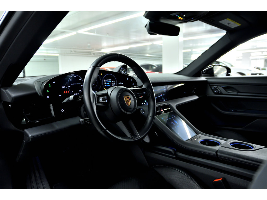 Porsche Taycan 4S Sedan / Premium Package / BOSE / Sport Chrono 2020 à Laval, Québec - 10 - w1024h768px