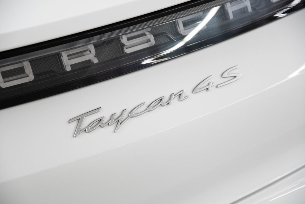 2021 Porsche Taycan 4S in Laval, Quebec - 29 - w1024h768px