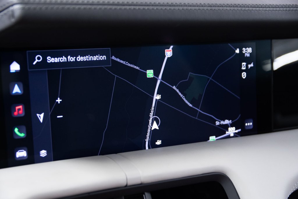 2021 Porsche Taycan 4S in Laval, Quebec - 23 - w1024h768px