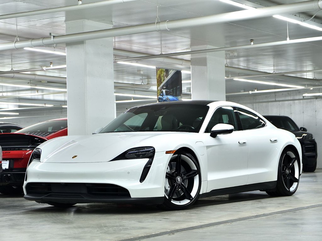 2021 Porsche Taycan 4S in Laval, Quebec - 1 - w1024h768px