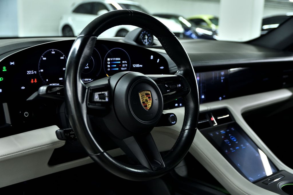 2021 Porsche Taycan 4S in Laval, Quebec - 11 - w1024h768px