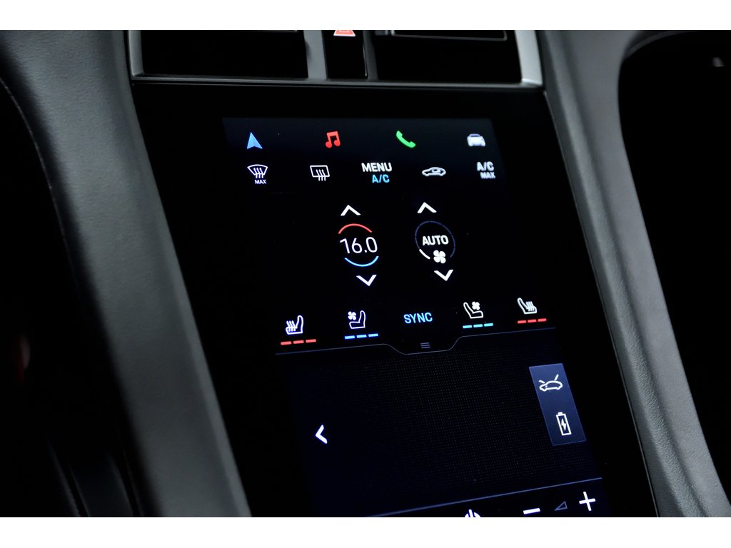 2022 Porsche Taycan 4S Cross Turismo / Offroad Package / ACC / BOSE in Laval, Quebec - 19 - w1024h768px