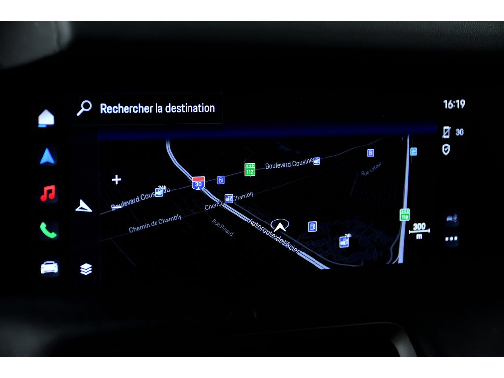 2022 Porsche Taycan 4S Cross Turismo / Offroad Package / ACC / BOSE in Laval, Quebec - 23 - w1024h768px