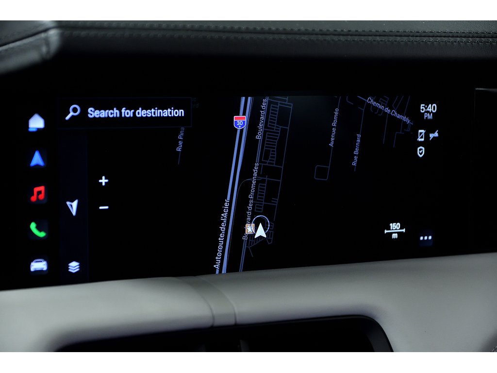 2023 Porsche Taycan 4S AWD / Premium Package / Rear Axle / BOSE in Laval, Quebec - 23 - w1024h768px