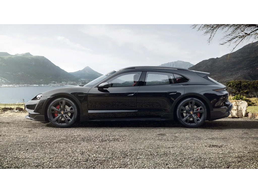 Porsche Taycan 4S Cross Turismo AWD / Offroad Pack / Premium Pack 2024 à Laval, Québec - 2 - w1024h768px