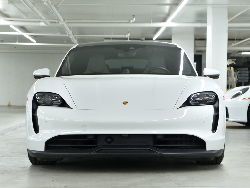 Porsche Taycan 4S 2024 à Laval, Québec - 5 - w1024h768px