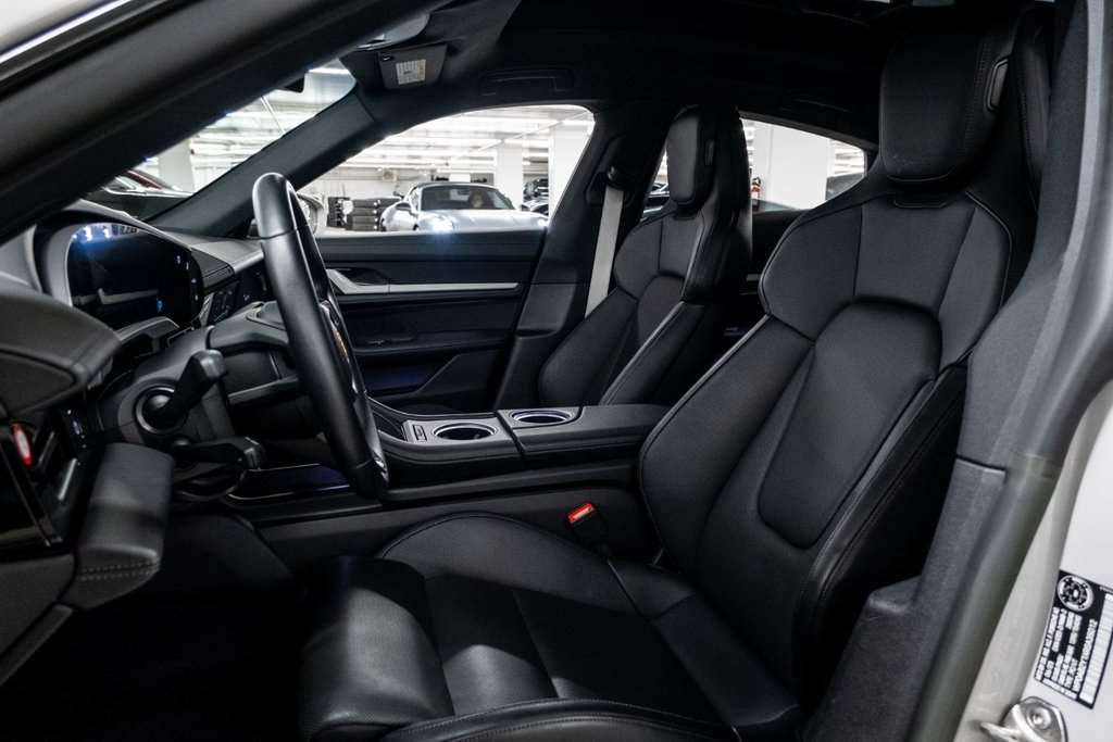 Porsche Taycan 4S 2024 à Laval, Québec - 29 - w1024h768px