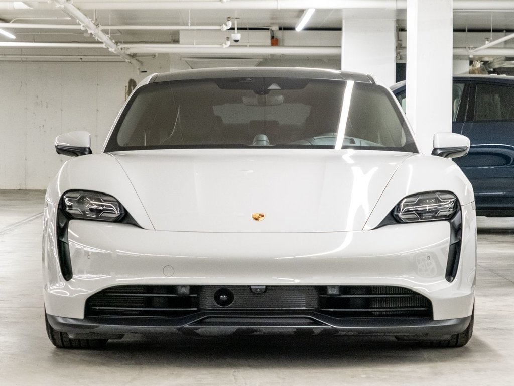 Porsche Taycan 4S 2024 à Laval, Québec - 4 - w1024h768px