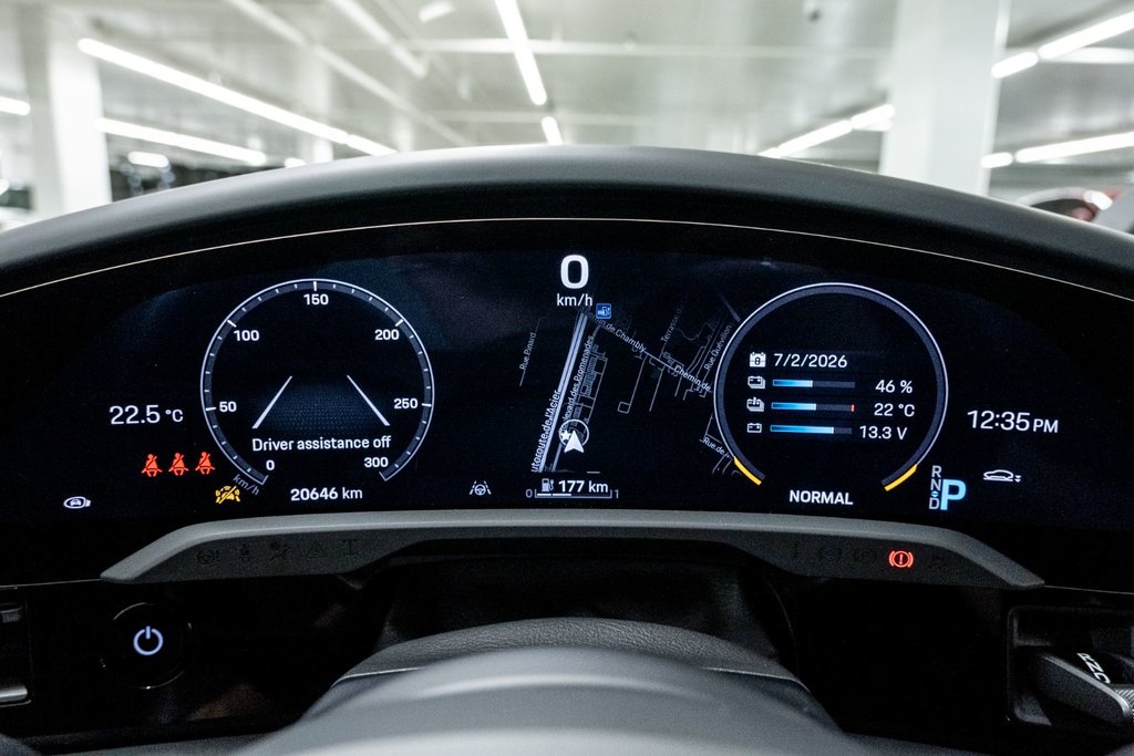 Porsche Taycan 4S 2024 à Laval, Québec - 14 - w1024h768px