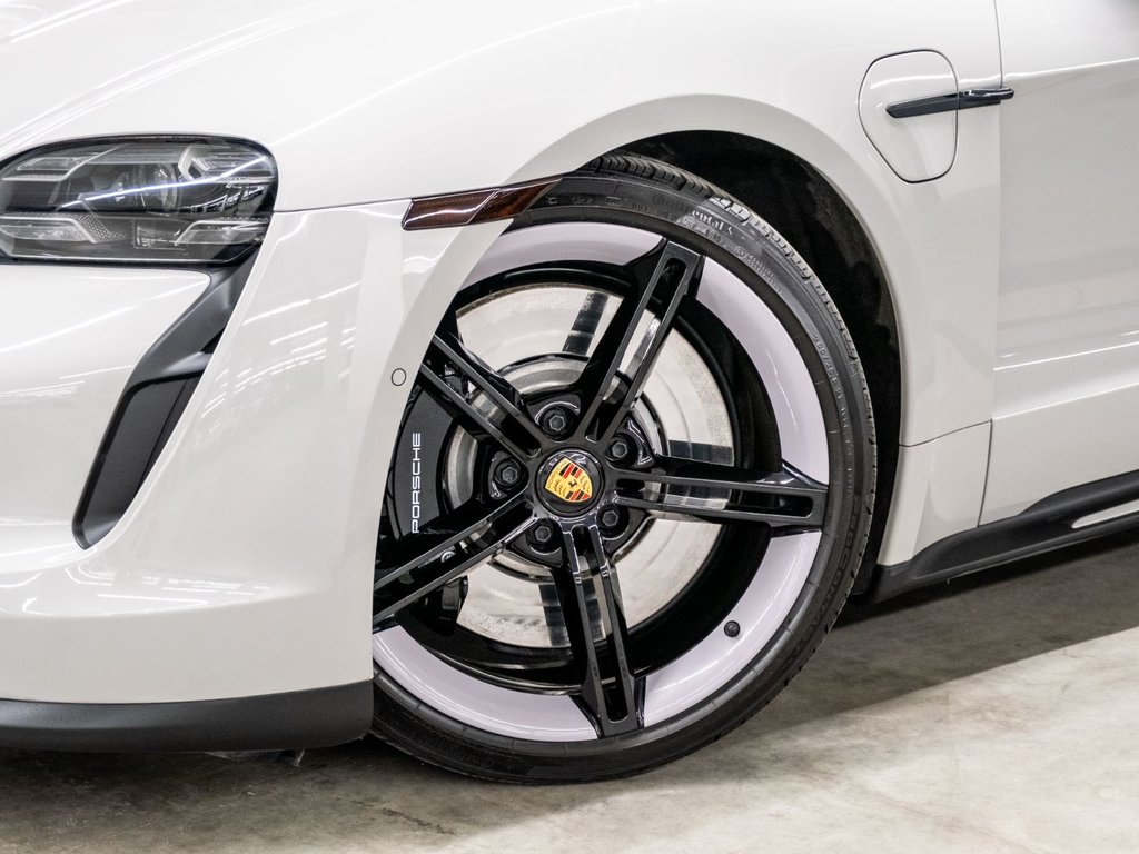 Porsche Taycan 4S 2024 à Laval, Québec - 7 - w1024h768px