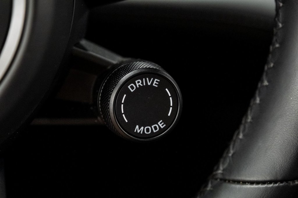 Porsche Taycan 4S 2024 à Laval, Québec - 35 - w1024h768px