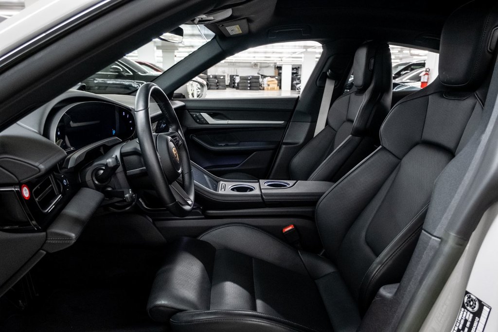 Porsche Taycan 4S 2024 à Laval, Québec - 11 - w1024h768px