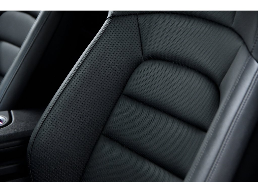 Porsche Taycan 4S AWD / Premium Package / Adaptive Cruise 2025 à Laval, Québec - 16 - w1024h768px