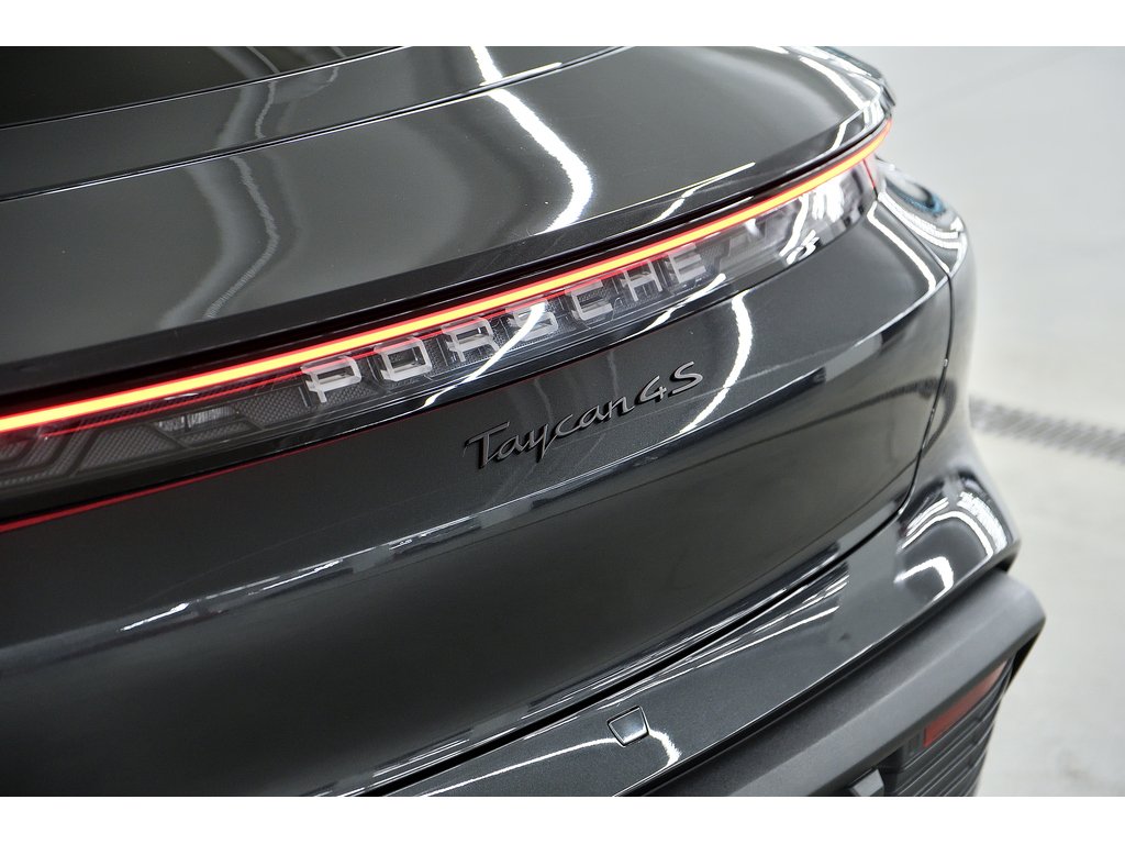 Porsche Taycan 4S AWD / Premium Package / Adaptive Cruise 2025 à Laval, Québec - 39 - w1024h768px