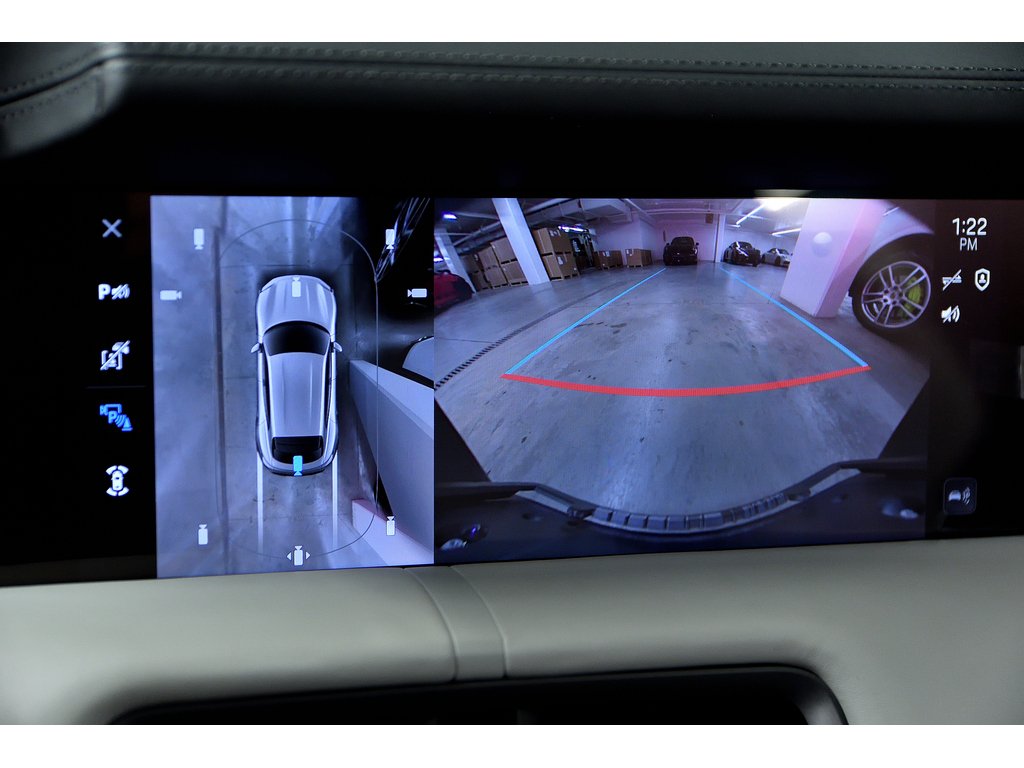 2025 Porsche Taycan 4S Cross Turismo AWD / Premium + Performance Pack in Laval, Quebec - 23 - w1024h768px