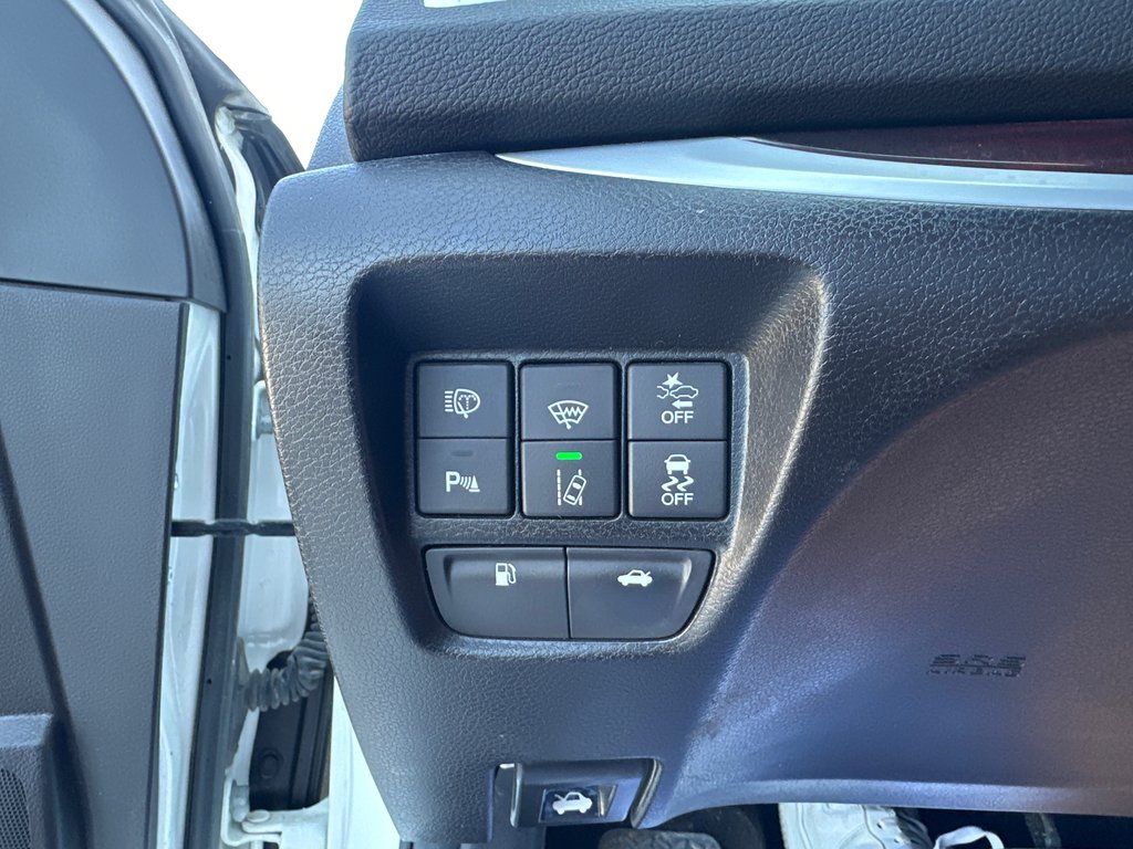 2016 Acura TLX V6 Elite in Winnipeg, Manitoba - 19 - w1024h768px