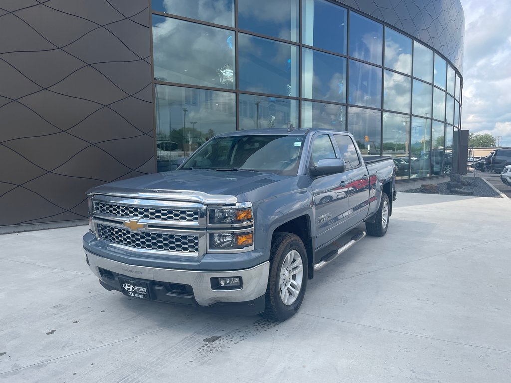 2015 Chevrolet Silverado 1500 LT in Winnipeg, Manitoba - 1 - w1024h768px