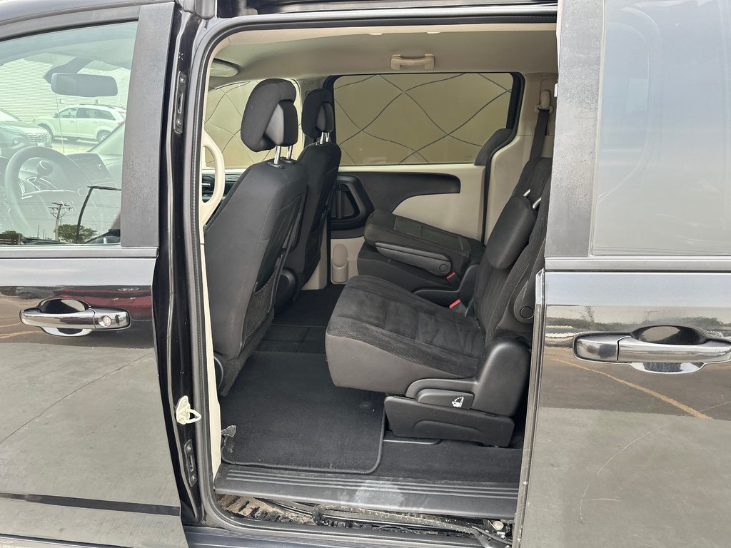 2019 Dodge Grand Caravan SXT in Winnipeg, Manitoba - 13 - w1024h768px