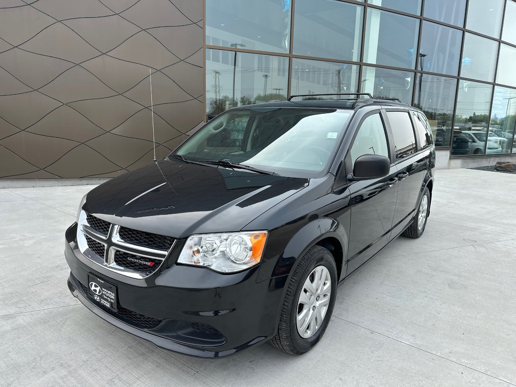 2019 Dodge Grand Caravan SXT in Winnipeg, Manitoba - 1 - w1024h768px