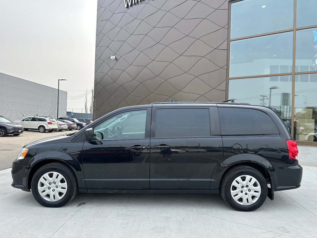 2019 Dodge Grand Caravan SXT in Winnipeg, Manitoba - 2 - w1024h768px