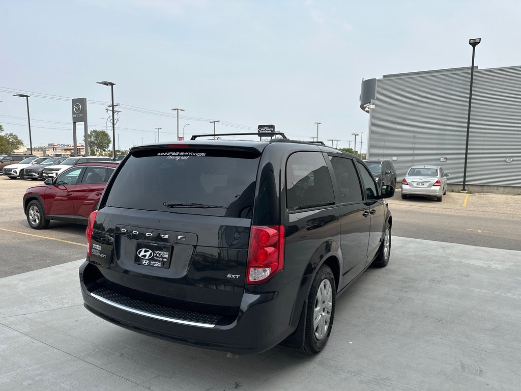 2019 Dodge Grand Caravan SXT in Winnipeg, Manitoba - 5 - w1024h768px