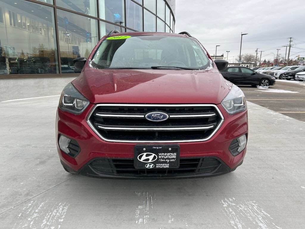 2017 Ford Escape SE in Winnipeg, Manitoba - 8 - w1024h768px