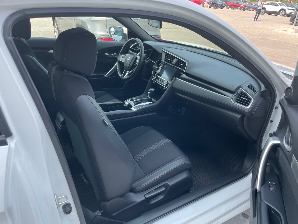 2019 Honda Civic Coupe SPORT in Winnipeg, Manitoba - 22 - w1024h768px