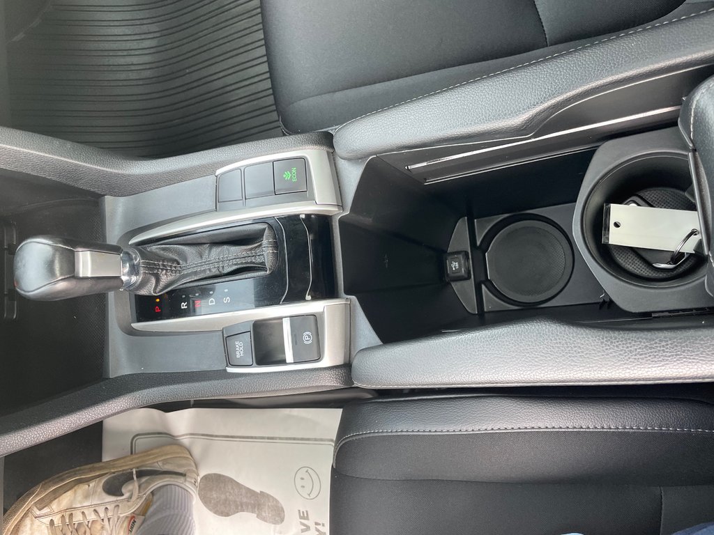 2019 Honda Civic Coupe SPORT in Winnipeg, Manitoba - 17 - w1024h768px